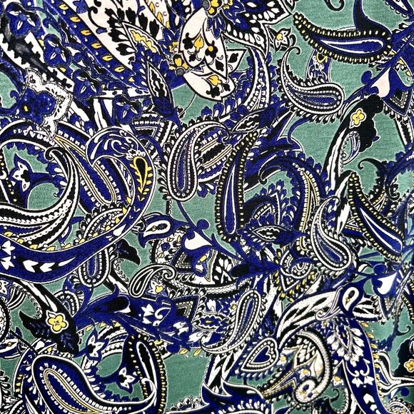 NWT LuLaRoe Iris - Medium Simply Comfortable Short Sleeve Top - Picture 9 of 11